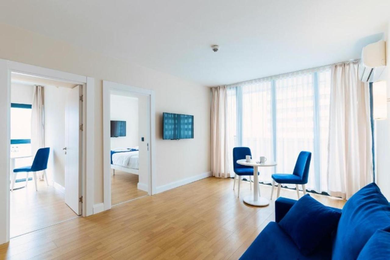 View & More Aparthotel In Batumi Exterior photo